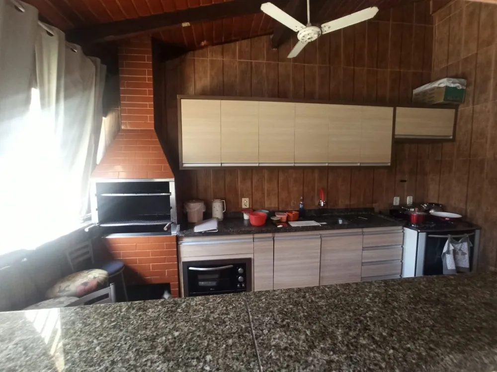 Casa, 3 quartos, 238 m² - Foto 12