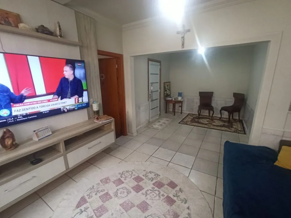 Casa, 3 quartos, 238 m² - Foto 4