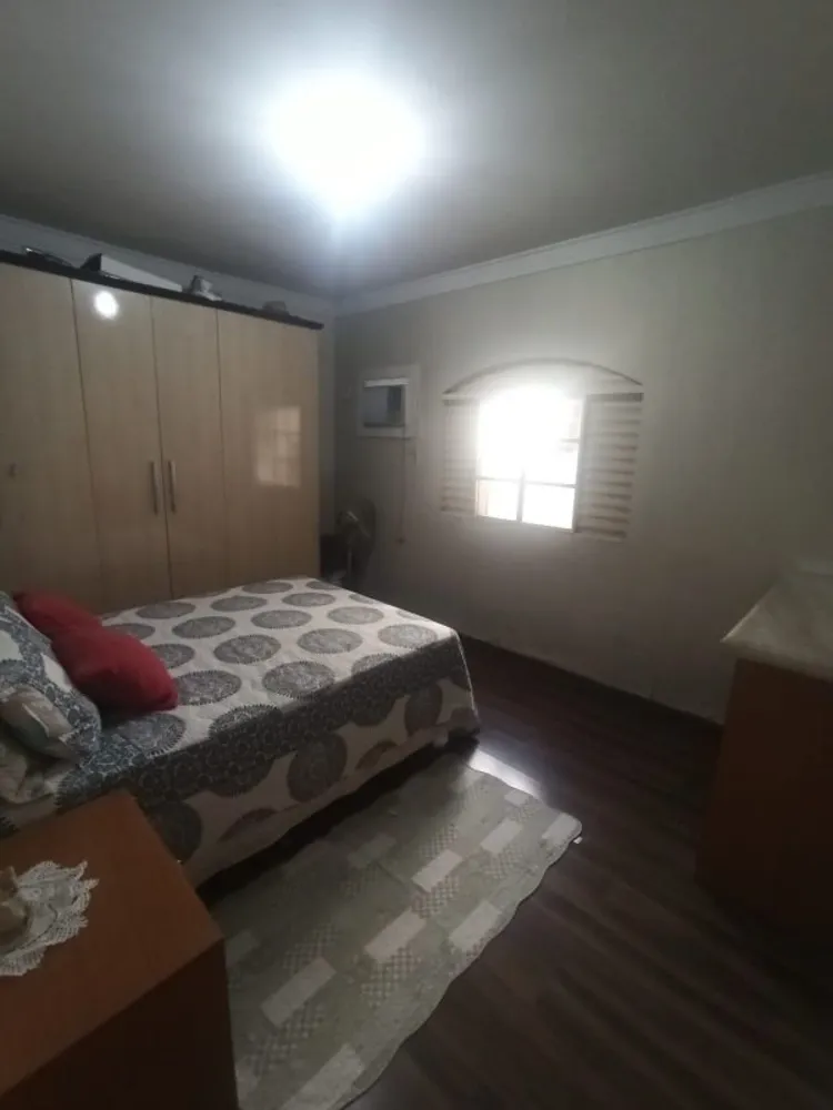 Casa, 3 quartos, 238 m² - Foto 6