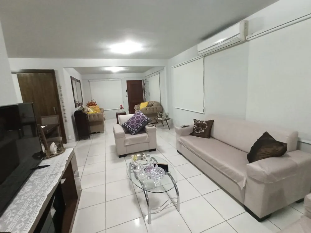 Casa, 3 quartos, 240 m² - Foto 4
