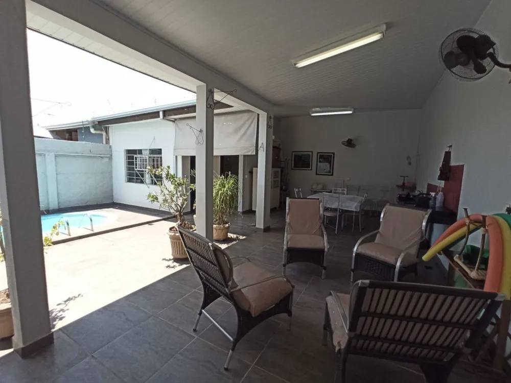 Casa, 3 quartos, 240 m² - Foto 13