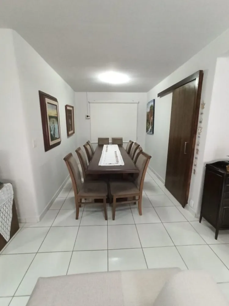 Casa, 3 quartos, 240 m² - Foto 3
