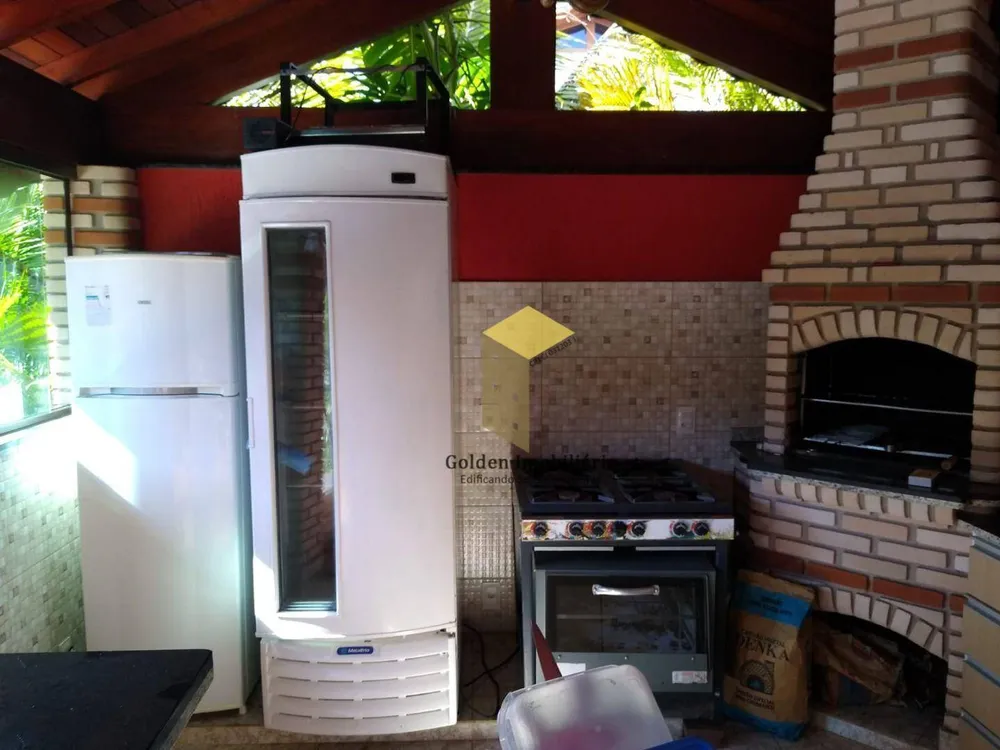 Casa, 3 quartos, 220 m² - Foto 2