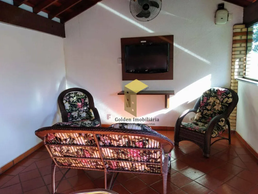 Casa, 3 quartos, 220 m² - Foto 3