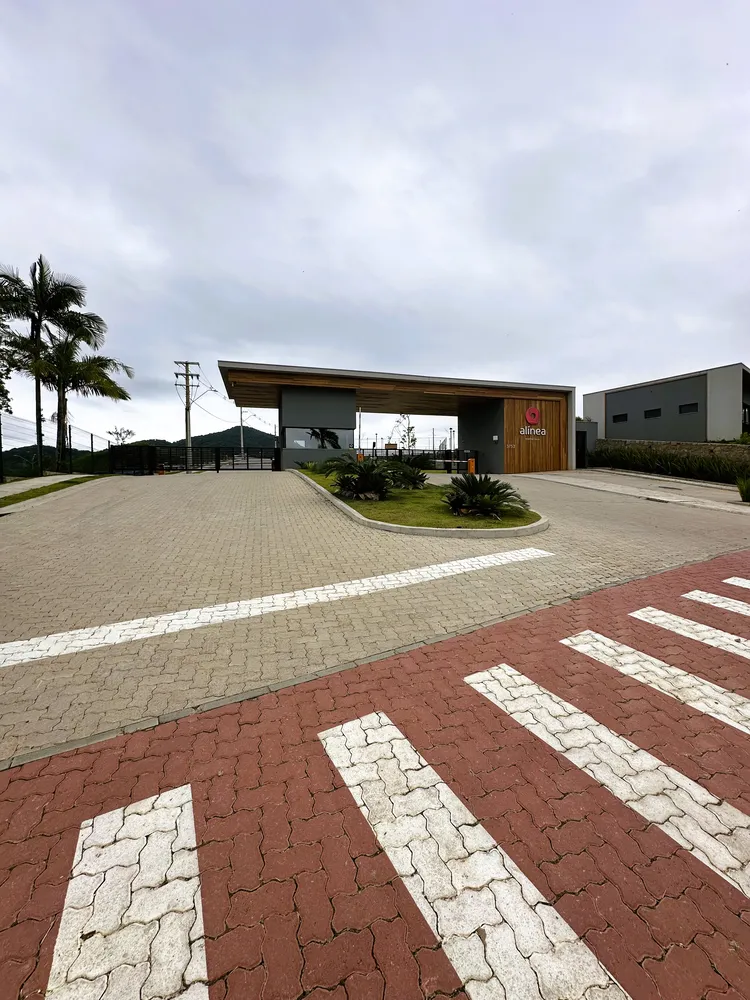 Terreno, 241 m² - Foto 1