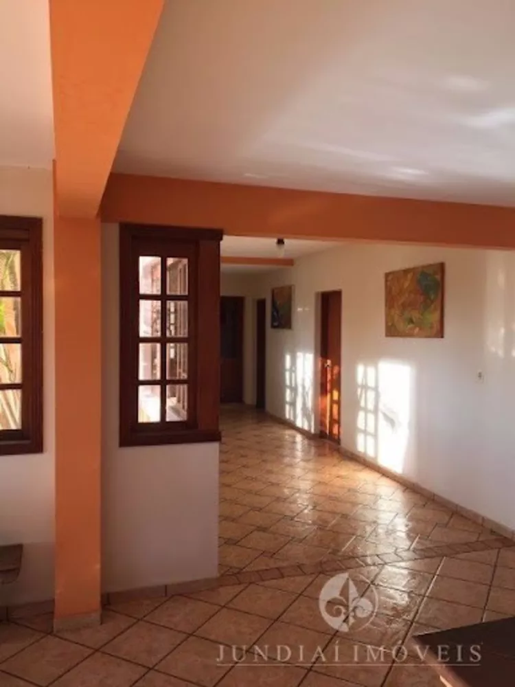 Fazenda à venda com 6 quartos, 1200m² - Foto 4