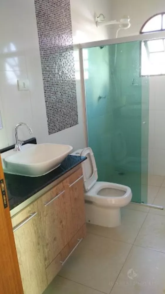 Casa à venda com 4 quartos, 248m² - Foto 15