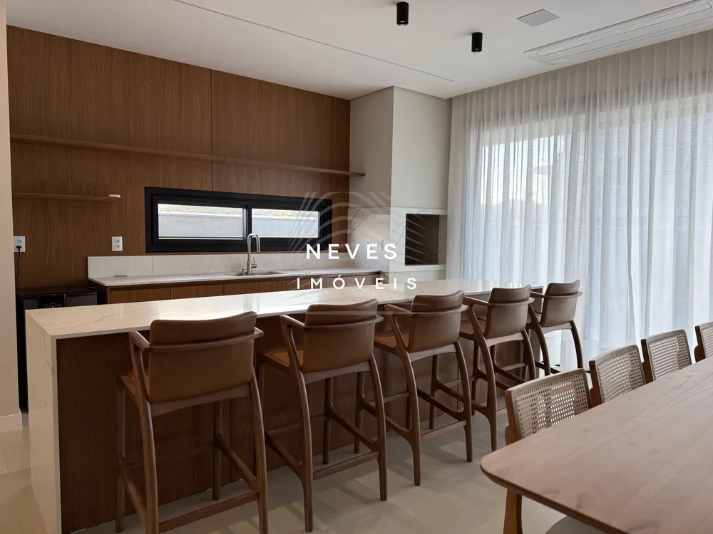 Casa, 5 quartos, 352 m² - Foto 4