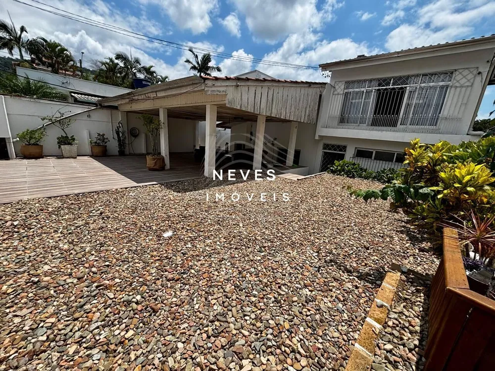 Casa, 4 quartos, 310 m² - Foto 2