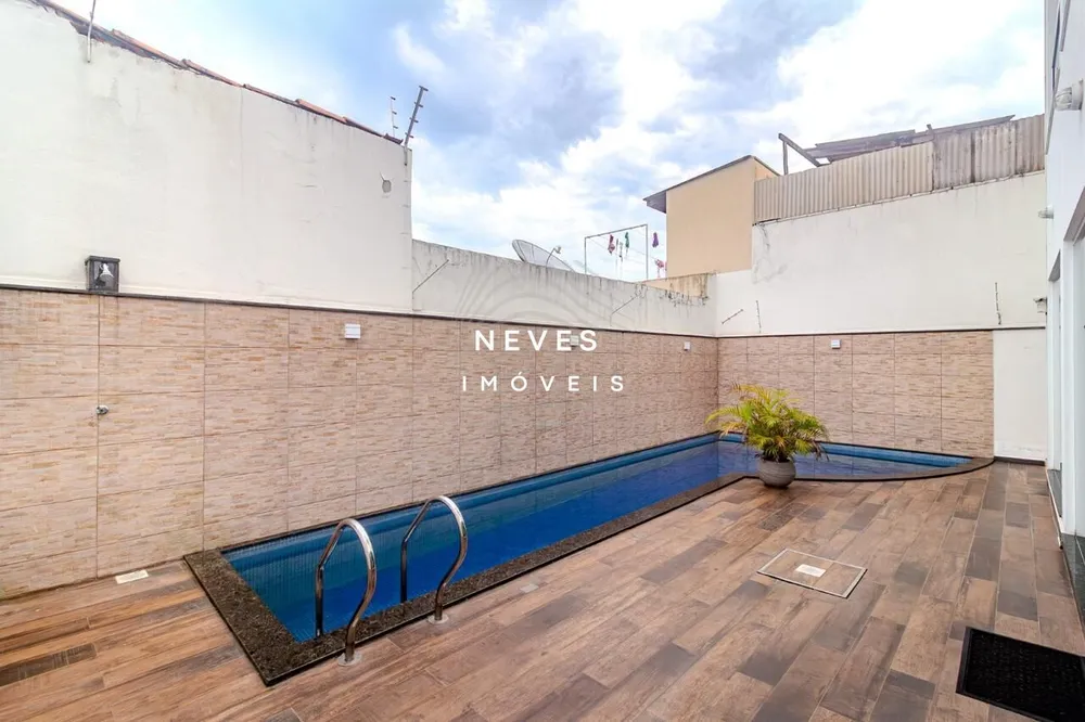 Casa, 4 quartos, 300 m² - Foto 3