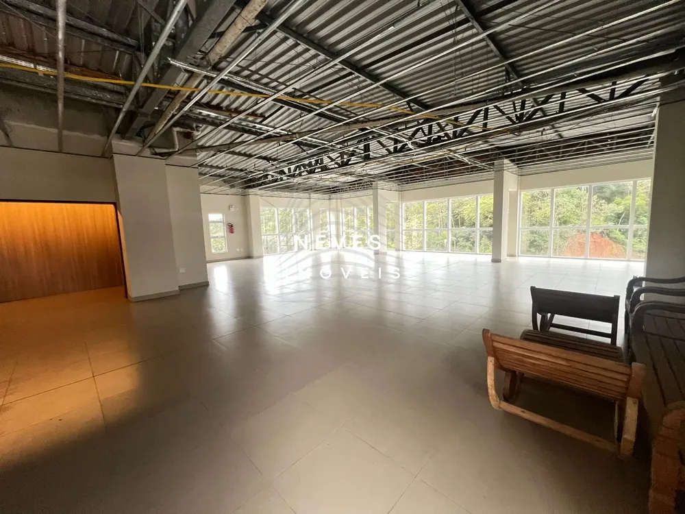Sala-Conjunto, 250 m² - Foto 1