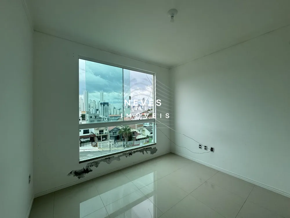 Casa, 4 quartos, 220 m² - Foto 5