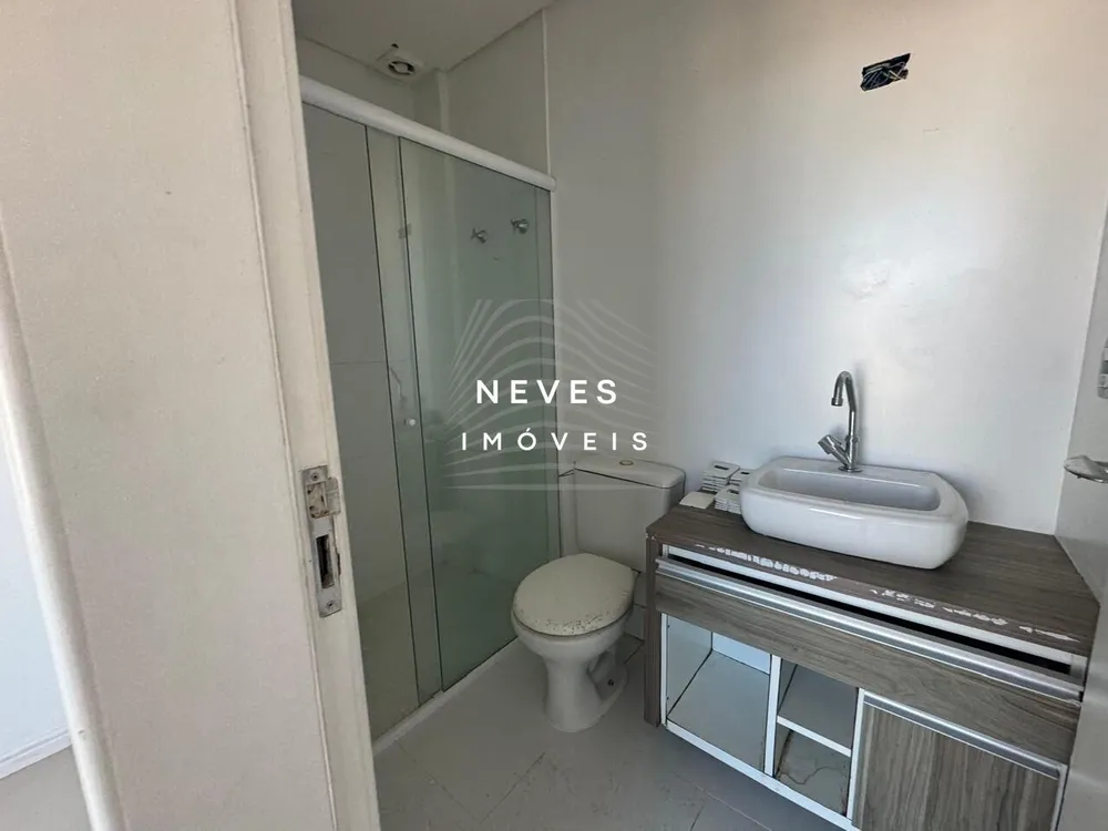 Casa, 4 quartos, 220 m² - Foto 3