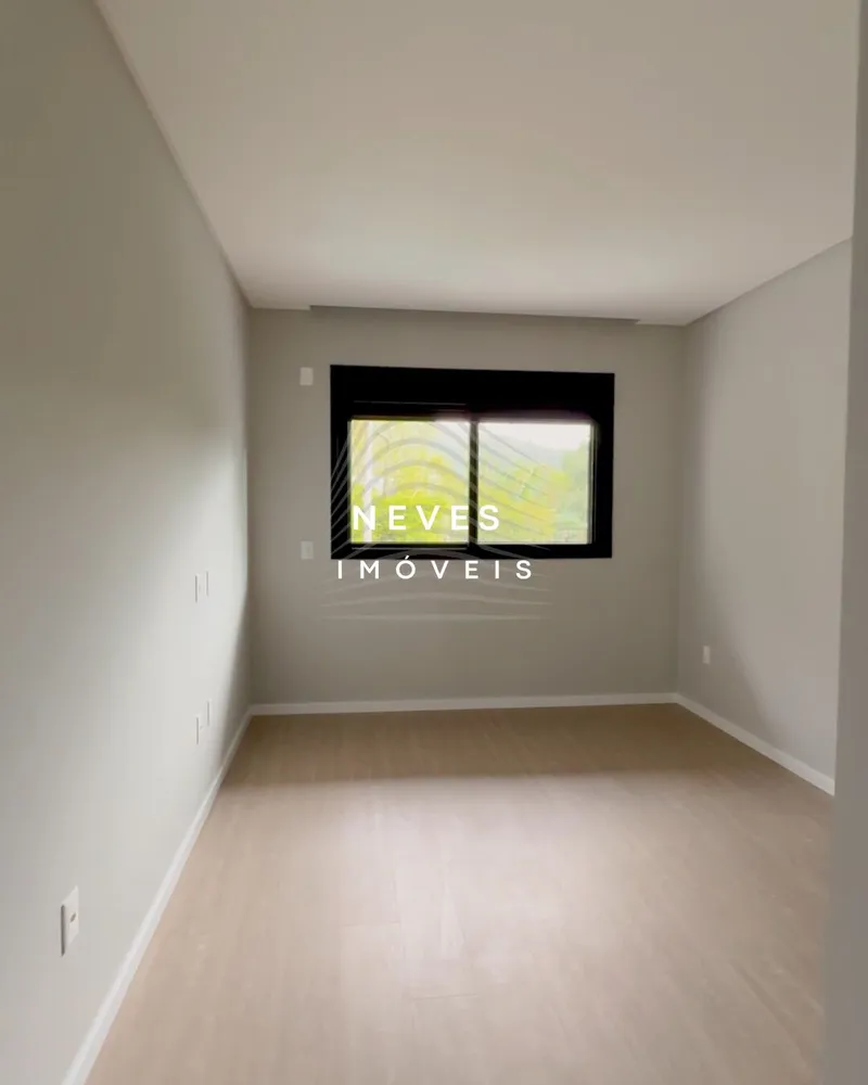 Casa, 3 quartos, 339 m² - Foto 2