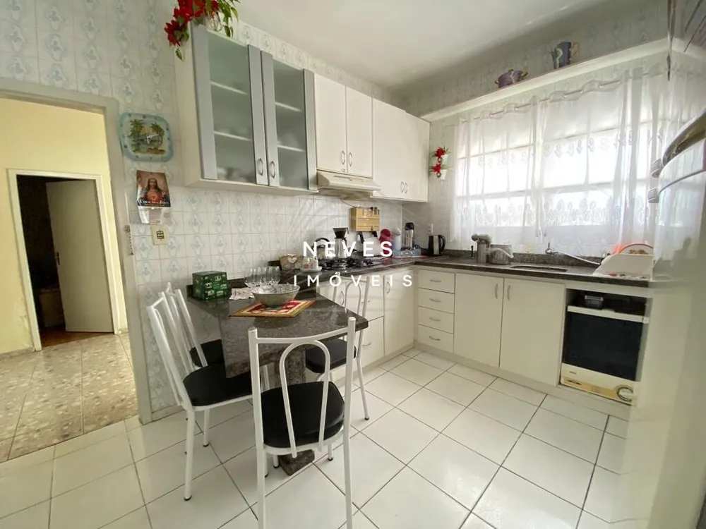 Casa, 5 quartos, 448 m² - Foto 3
