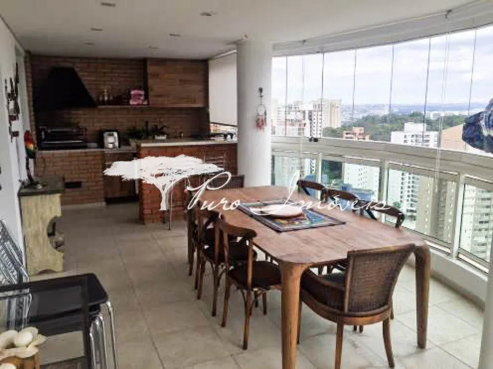 Apartamento, 3 quartos, 261 m² - Foto 2