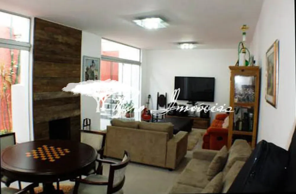 Casa, 3 quartos, 228 m² - Foto 3