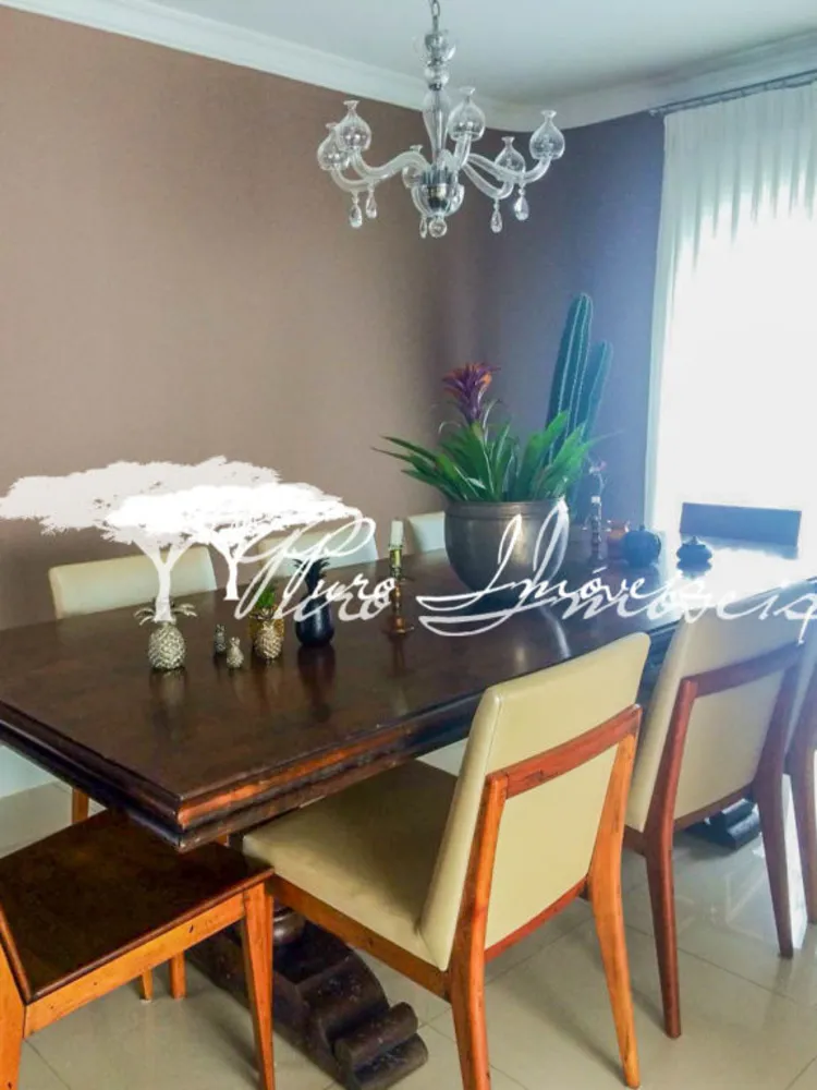 Apartamento, 3 quartos, 160 m² - Foto 1