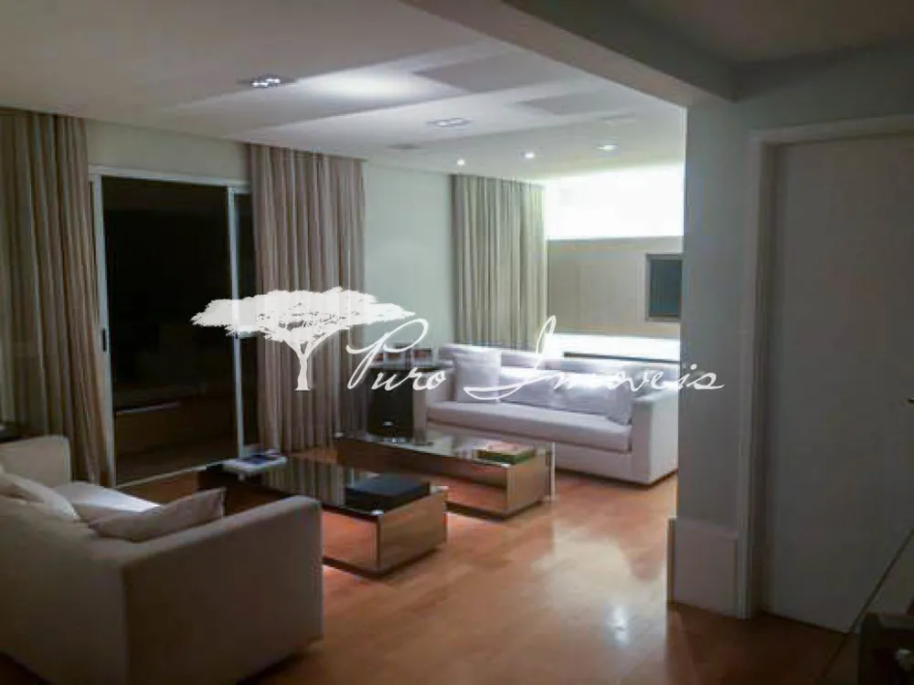 Apartamento, 3 quartos, 196 m² - Foto 1