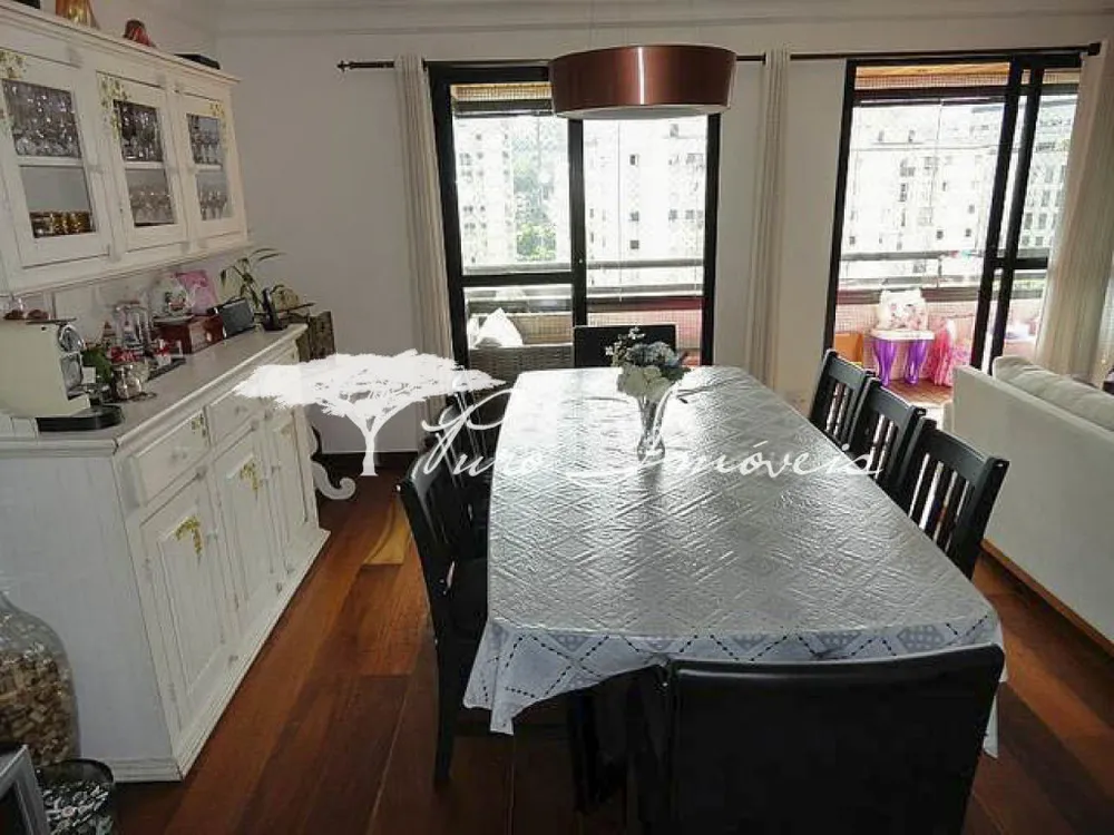 Apartamento, 3 quartos, 130 m² - Foto 2