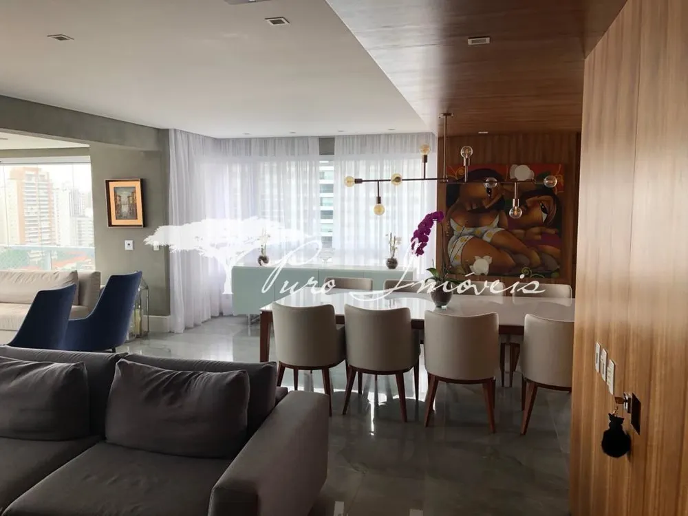 Apartamento, 3 quartos, 225 m² - Foto 2