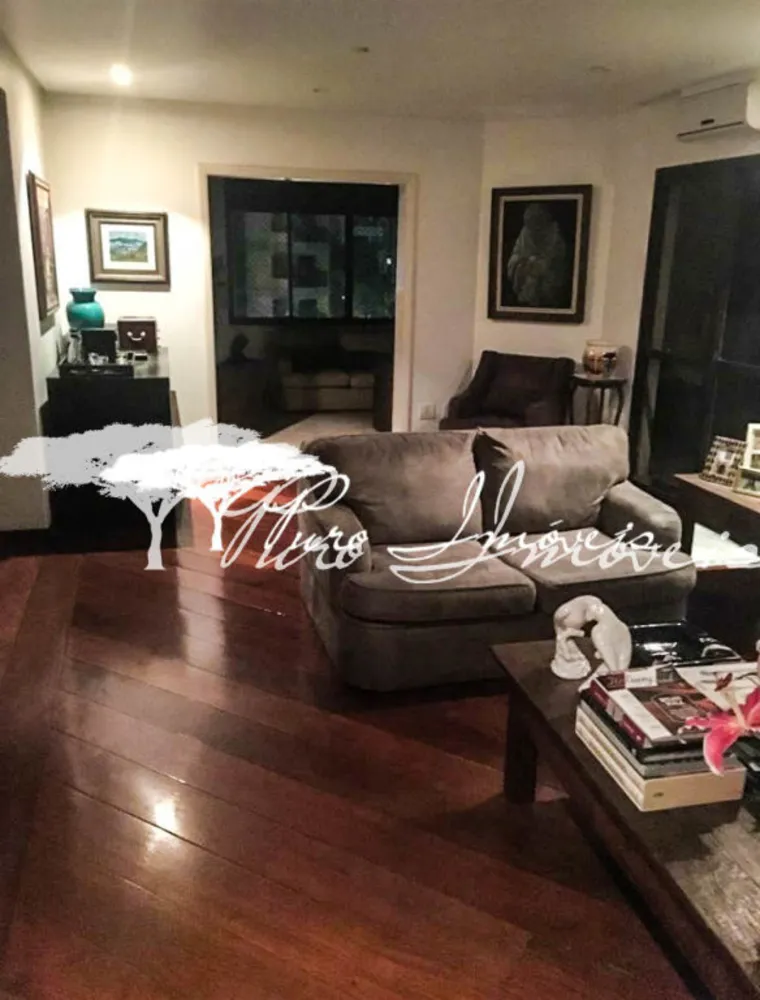 Apartamento, 3 quartos, 225 m² - Foto 1