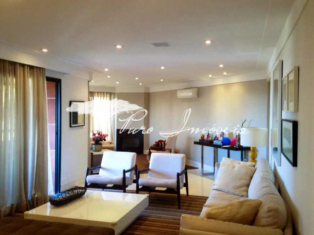Apartamento, 3 quartos, 250 m² - Foto 1