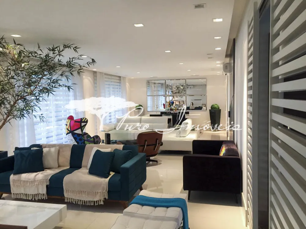 Apartamento, 3 quartos, 223 m² - Foto 1