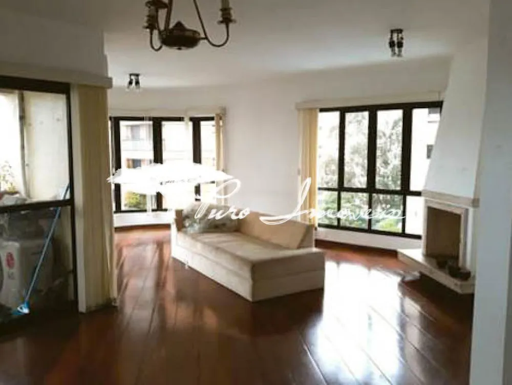Apartamento, 3 quartos, 140 m² - Foto 1