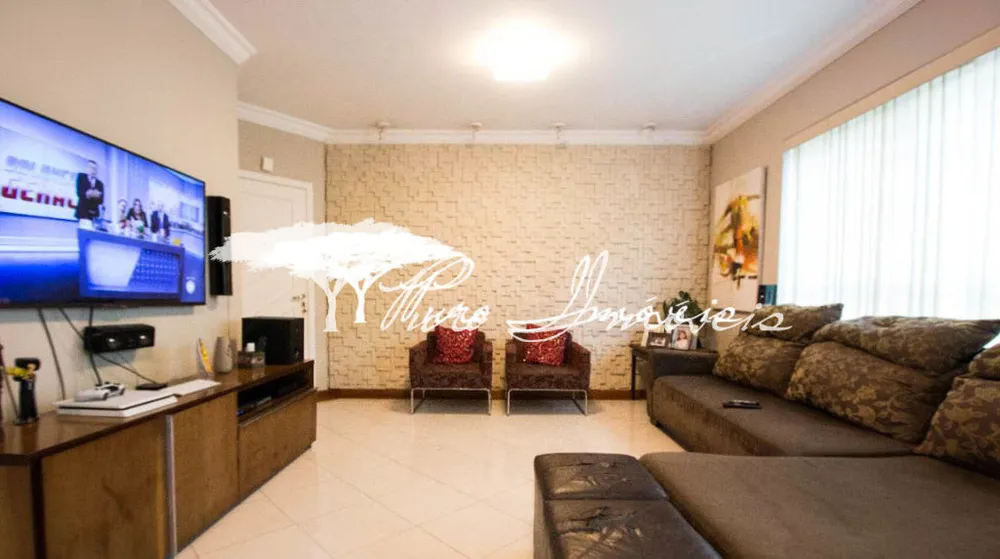 Apartamento, 3 quartos, 130 m² - Foto 1