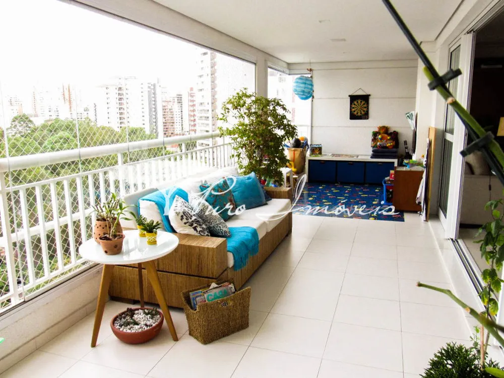 Apartamento, 3 quartos, 199 m² - Foto 1