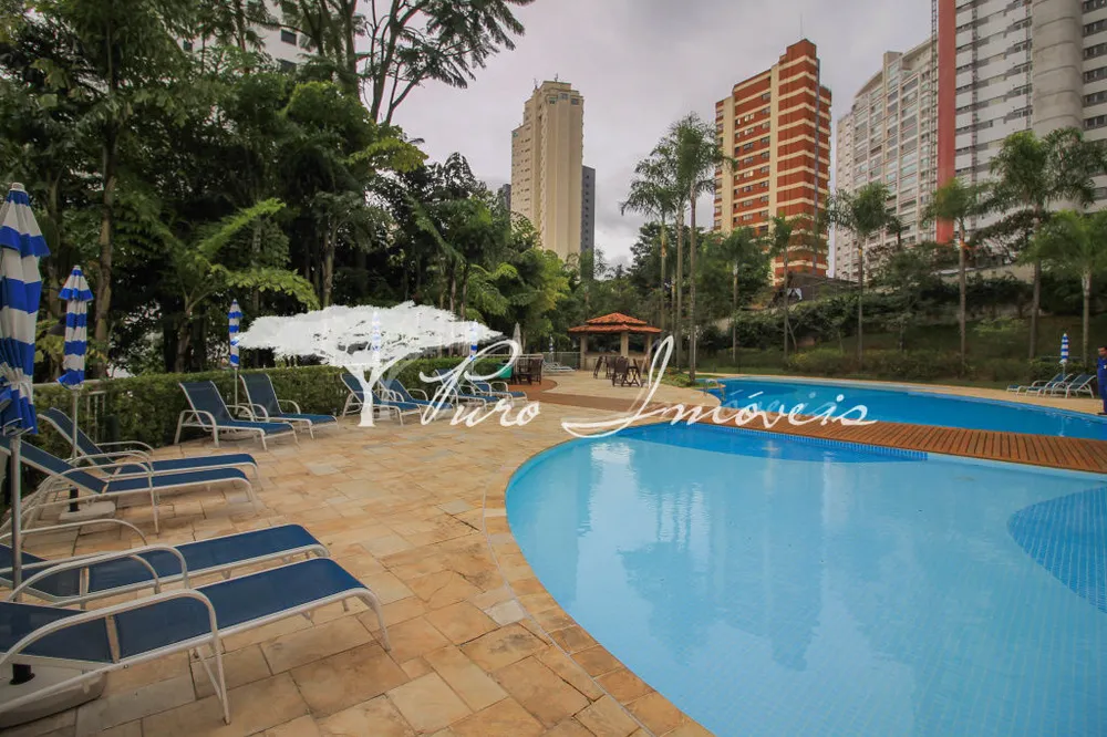 Apartamento, 3 quartos, 177 m² - Foto 1