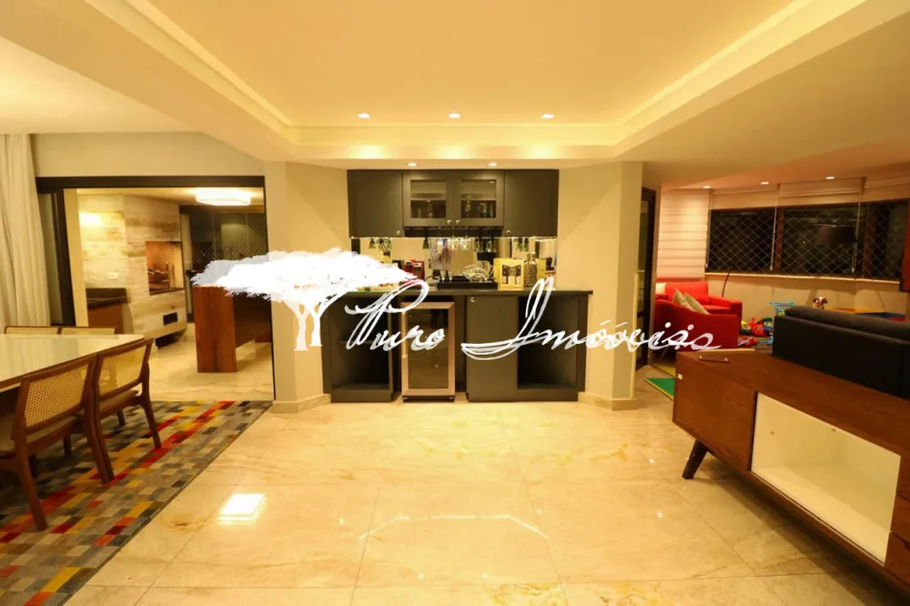 Apartamento, 4 quartos, 225 m² - Foto 1