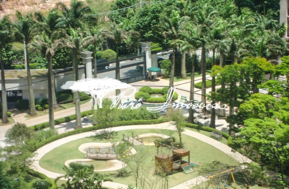 Apartamento, 3 quartos, 301 m² - Foto 1