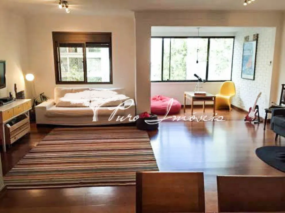 Apartamento, 3 quartos, 135 m² - Foto 1