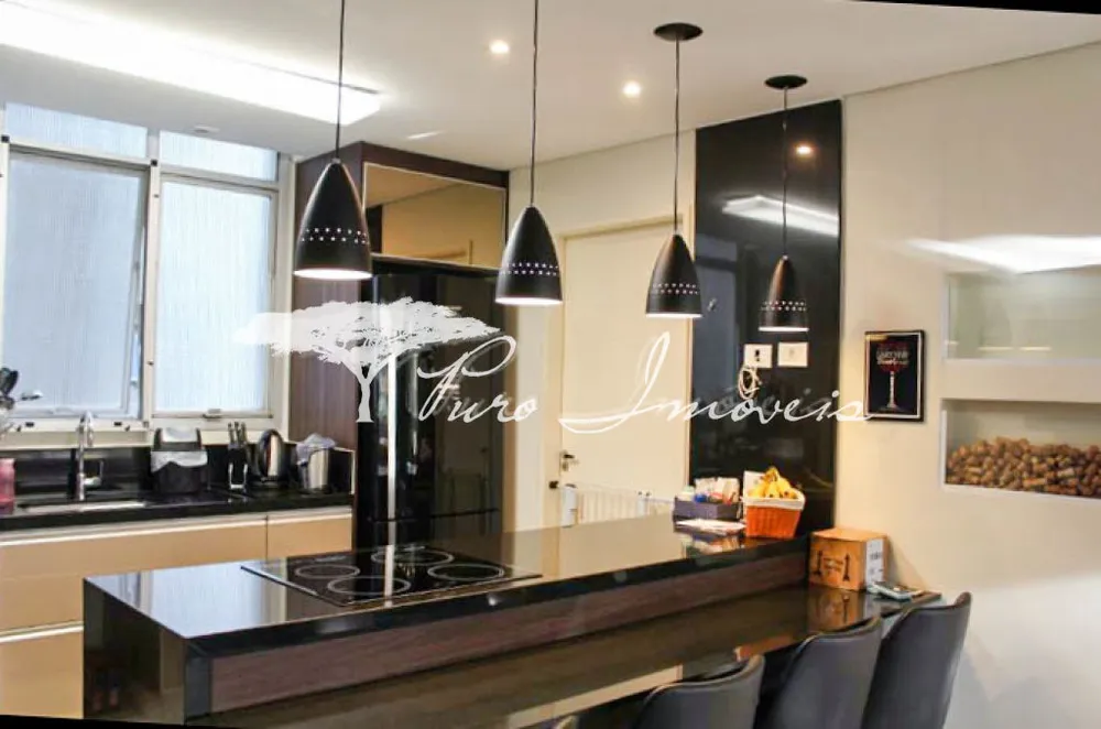 Apartamento, 3 quartos, 140 m² - Foto 1