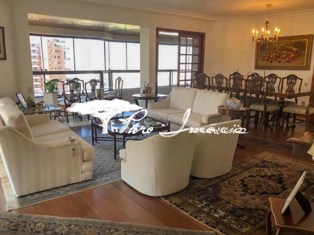 Apartamento, 3 quartos, 242 m² - Foto 2