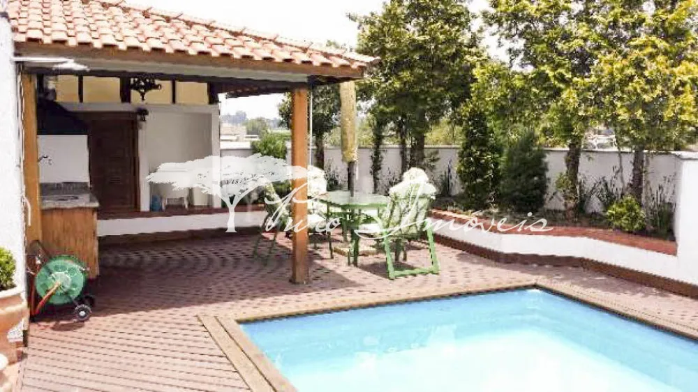 Apartamento, 3 quartos, 225 m² - Foto 1