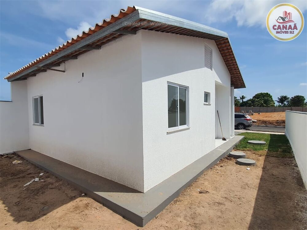 Casa à venda com 2 quartos, 48m² - Foto 8