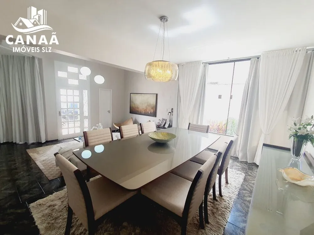 Sobrado, 4 quartos, 360 m² - Foto 1