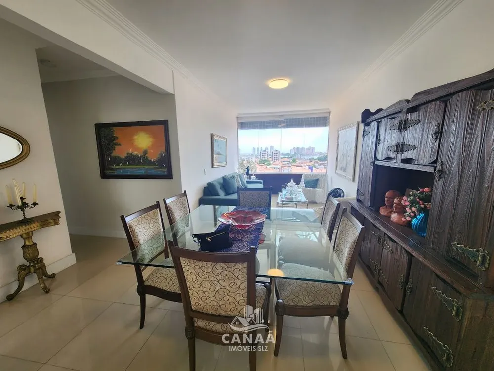 Apartamento, 3 quartos, 240 m² - Foto 2