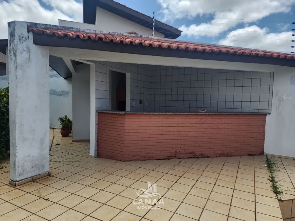 Sobrado, 3 quartos, 228 m² - Foto 1