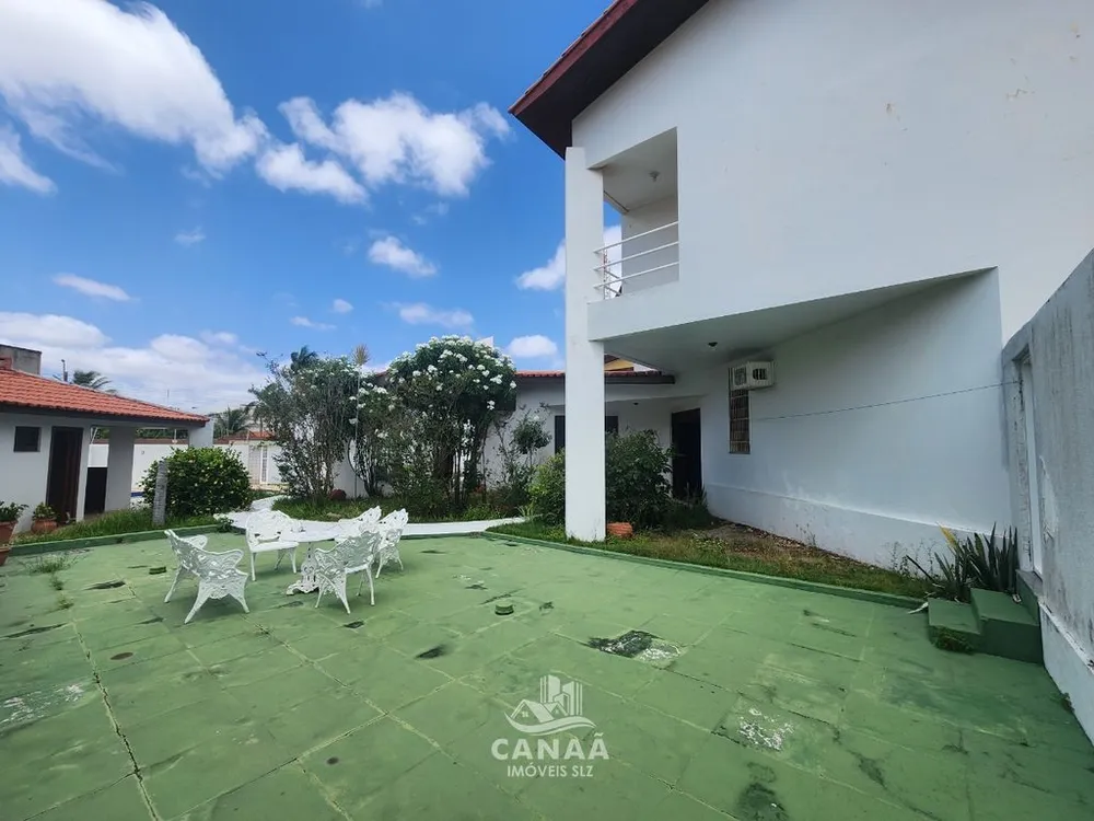 Sobrado, 3 quartos, 228 m² - Foto 2