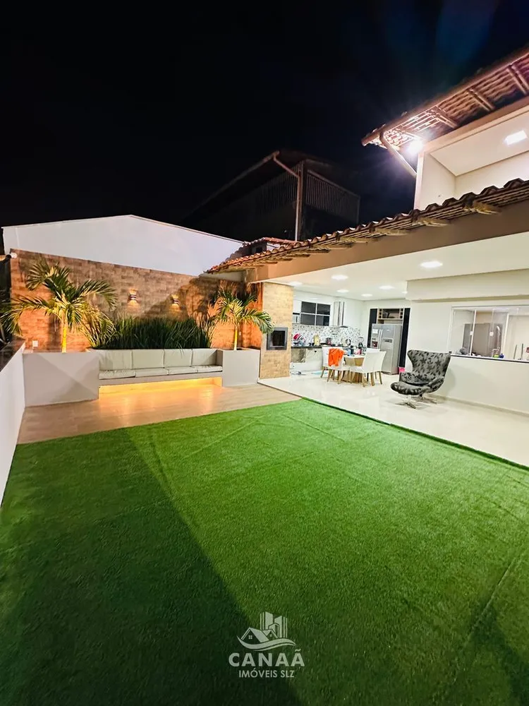 Casa, 4 quartos, 280 m² - Foto 1