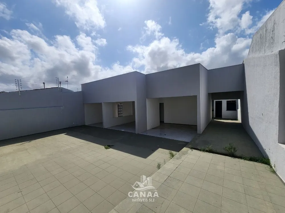 Casa, 3 quartos, 168 m² - Foto 2
