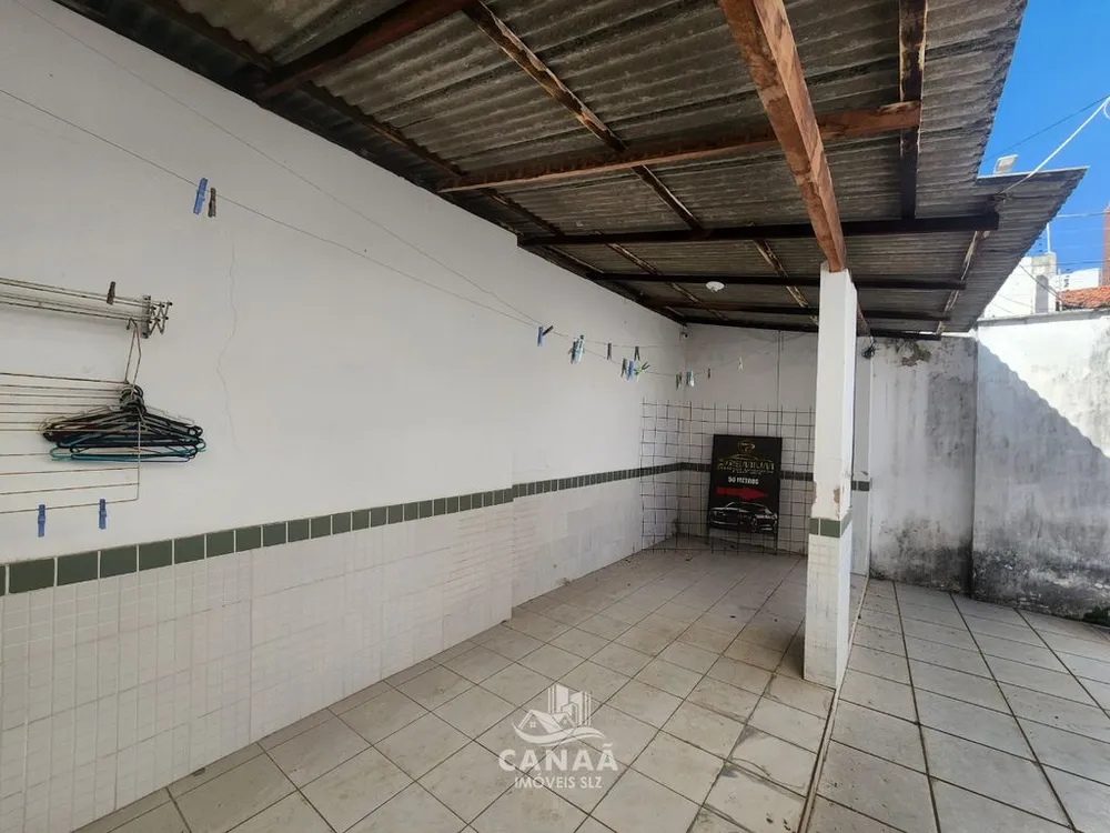 Casa, 4 quartos, 240 m² - Foto 4