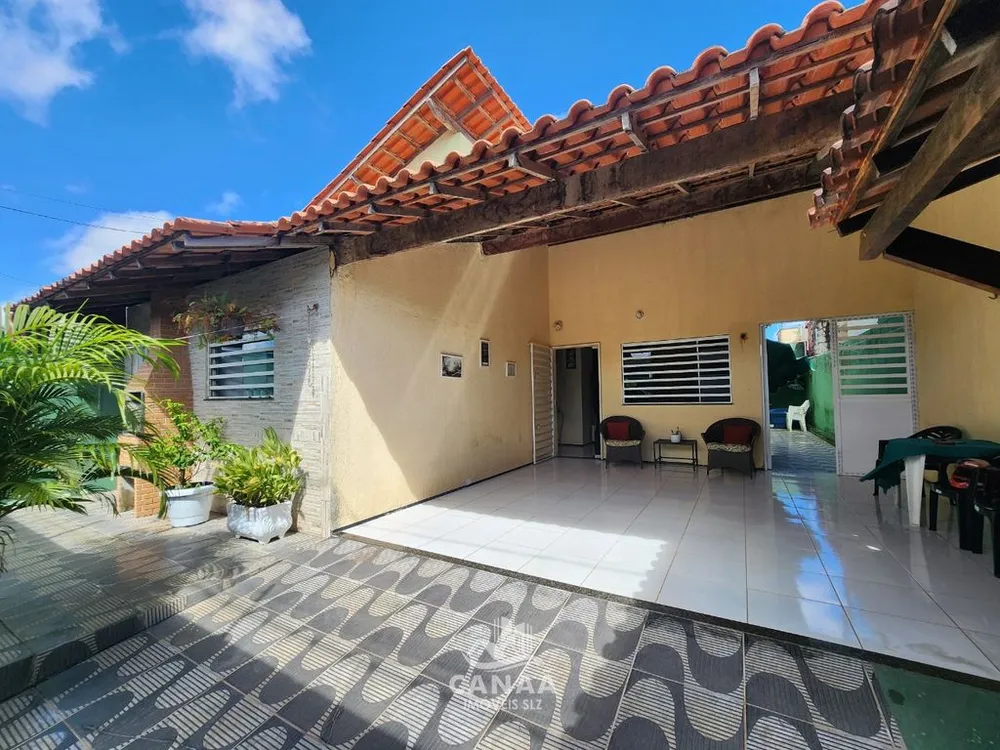 Casa, 3 quartos, 110 m² - Foto 1