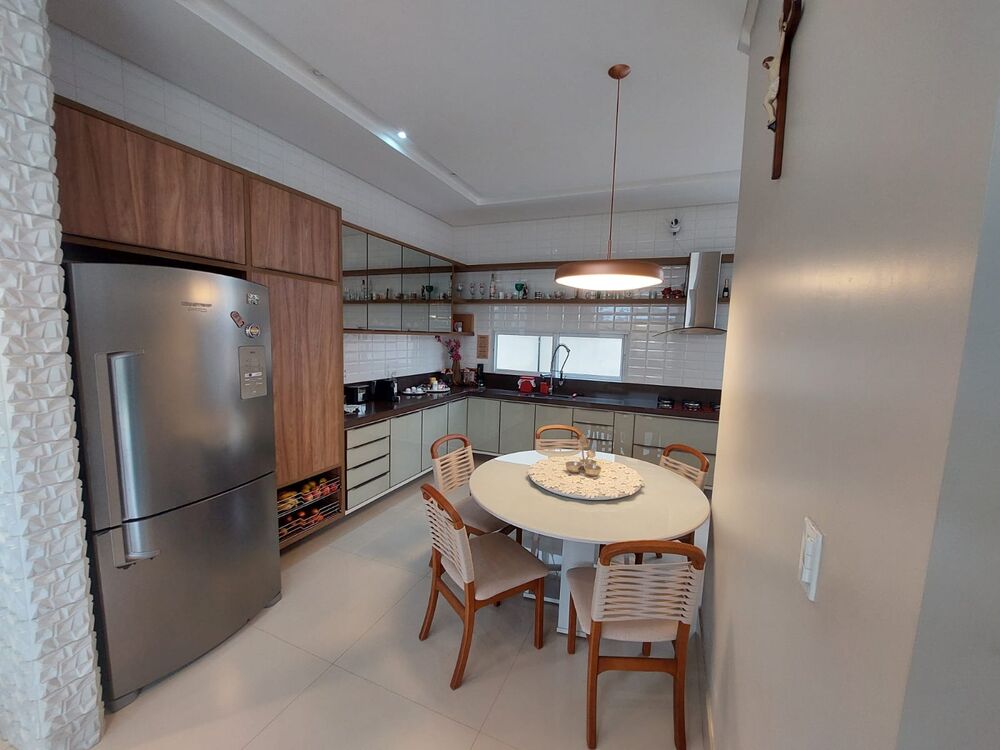 Sobrado à venda com 4 quartos, 427m² - Foto 6