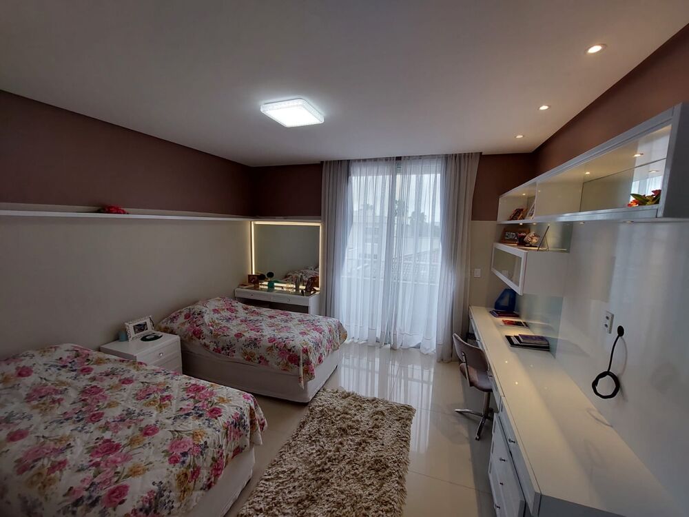 Sobrado à venda com 4 quartos, 427m² - Foto 8