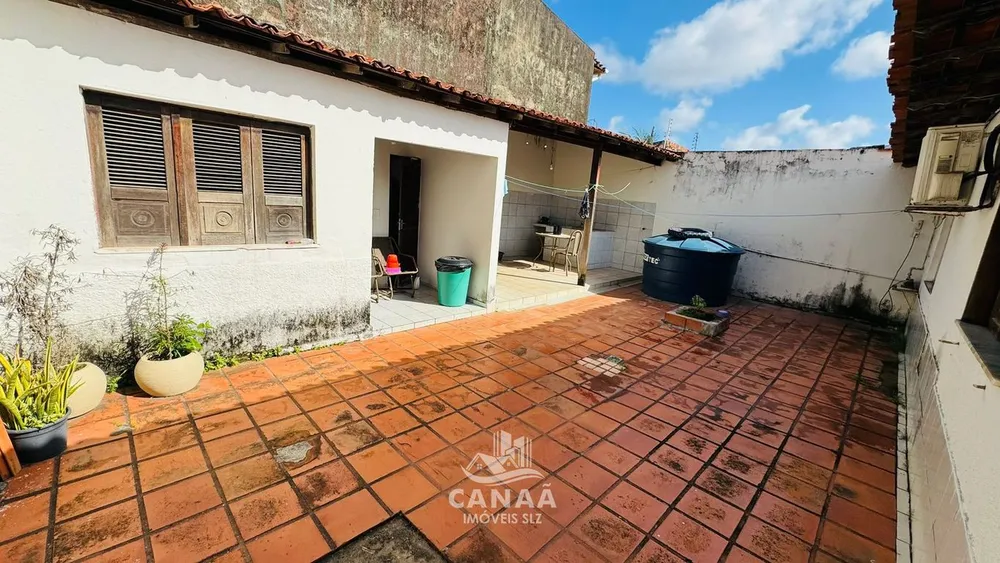Casa, 4 quartos, 240 m² - Foto 19
